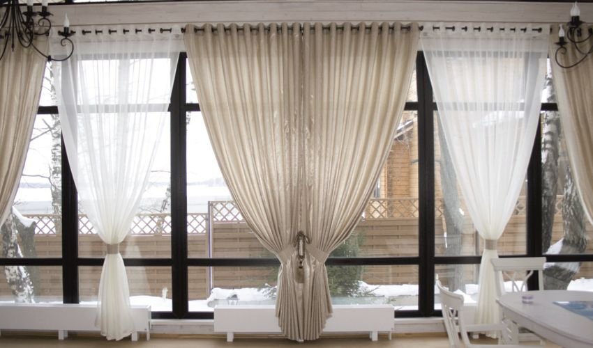 High-Quality Window Curtain